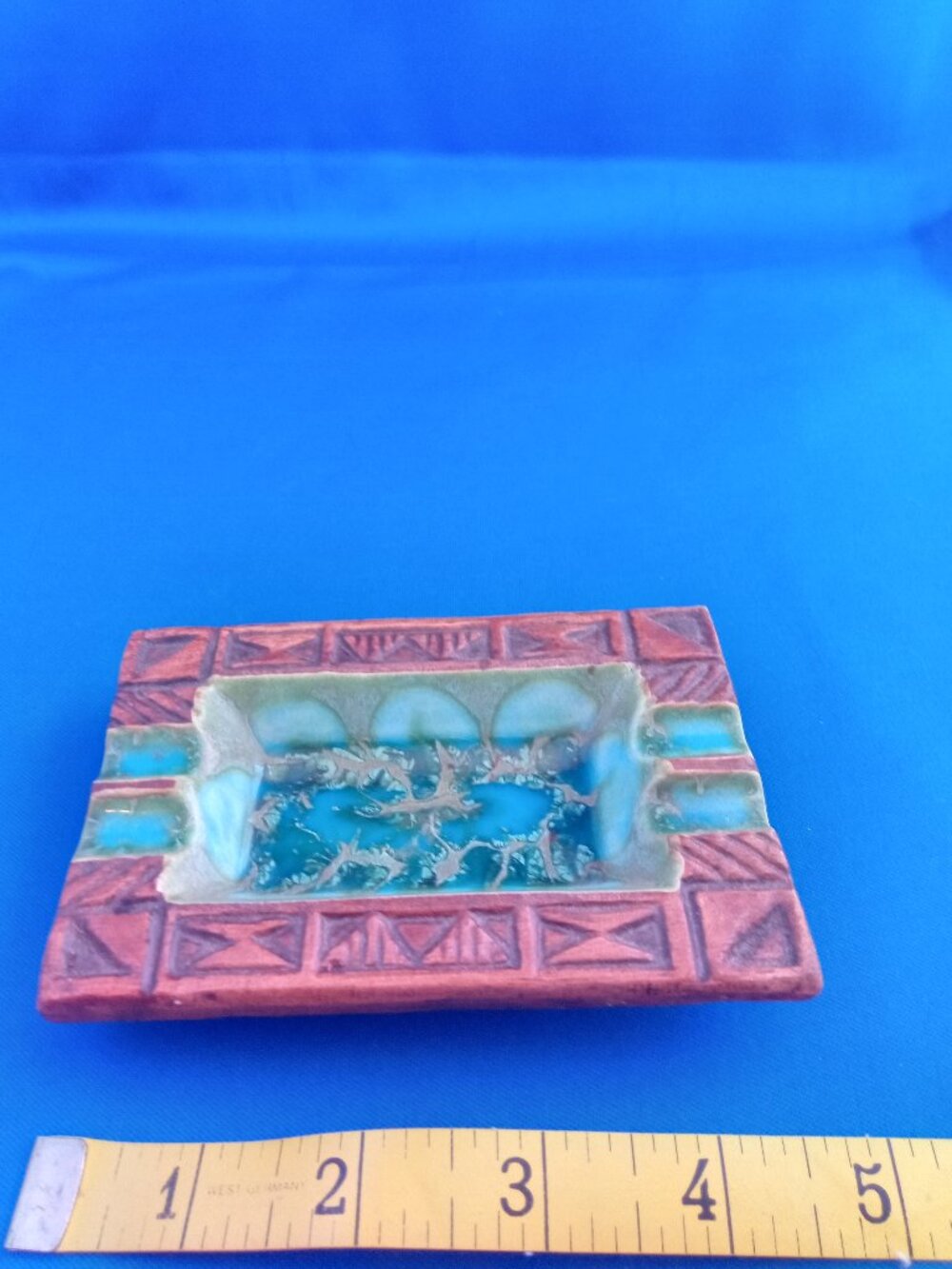 Vintage mid century wood look ceramic tiki small ashtray trinket dish Hawaii - Picture 2 of 5